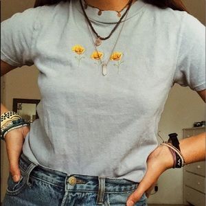 brandy melville baby blue flower t-shirt